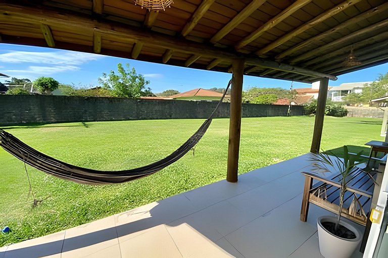 Casa Jardim | | | 5 min da Praia do Rosa