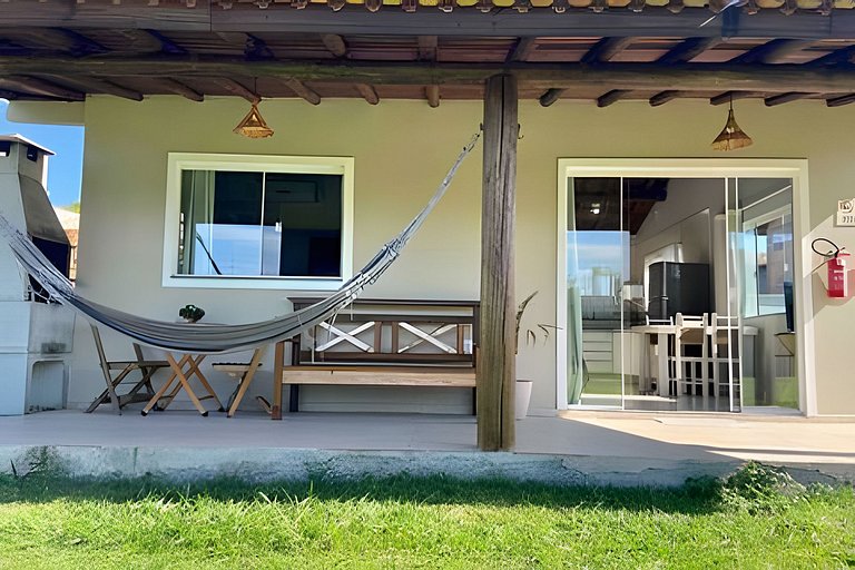 Casa Jardim | | | 5 min da Praia do Rosa