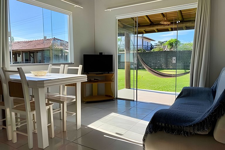 Casa Jardim | | | 5 min da Praia do Rosa